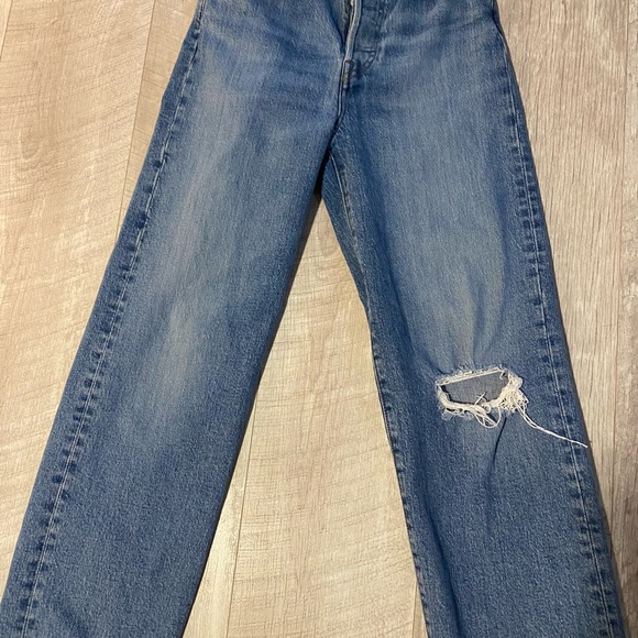 Levi’s ribcage jeans size 26 - Picture 3 of 3